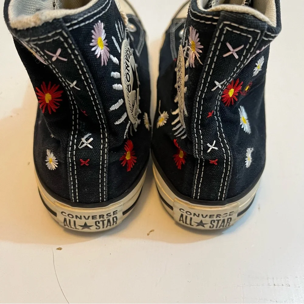 Converse Embroidered Floral Chuck Taylor All Star Black High Top Canvas Shoe 8 - Picture 5 of 8